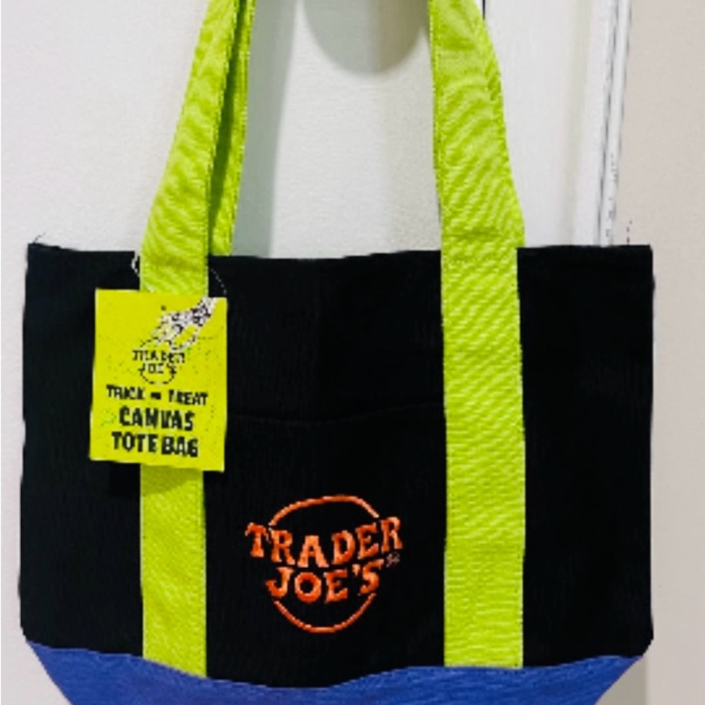 Halloweenn Trader Joe’s Small Canvas Tote ‼️LIMITED EDITION‼️